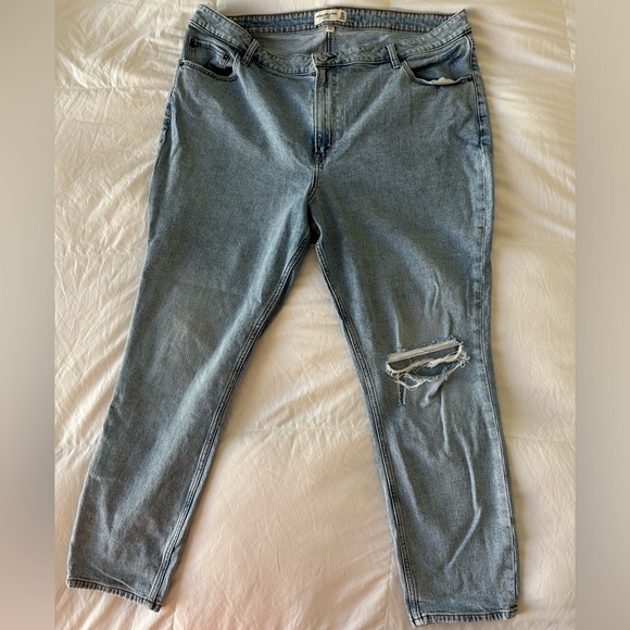 Abercrombie Curve Love Jeans Size 20 - Picture 7 of 7